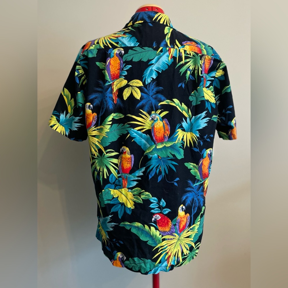 RJC - all cotton Hawaiian short sleeve shirt Size Medium - Picture 2 of 3